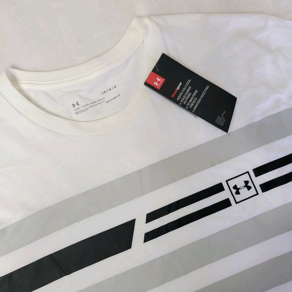 Under Armour Men's Large White Graphic Print Loose Fit Cotton/Polyester T-Shirt